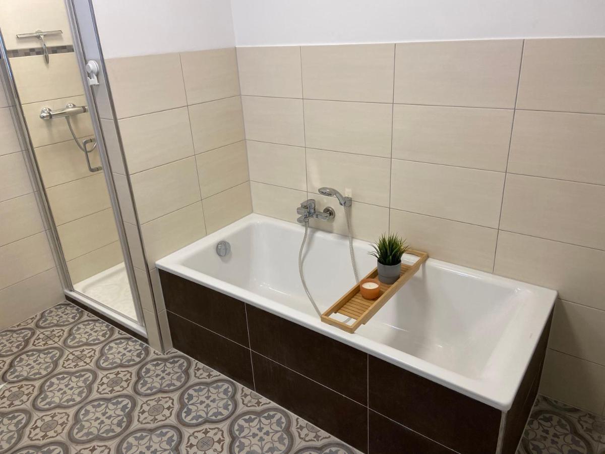 Ferienwohnung Westerwaldblick Haiger Bagian luar foto